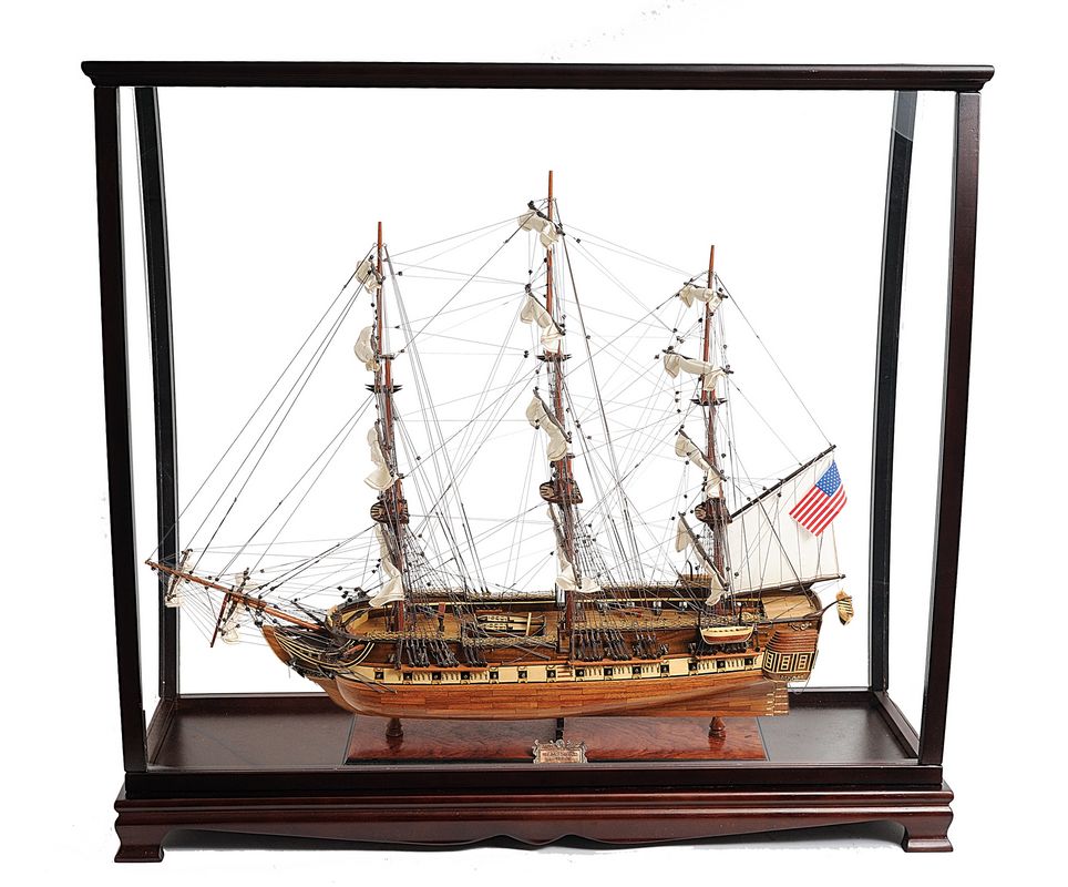 T097A USS Constitution Midsize With Display Case T097AL01.jpg
