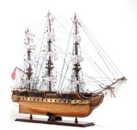 T097A USS Constitution Midsize With Display Case 