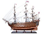 T212F1 Ultimate HMS Victory Combo: A Model Ship and Classic Hat 