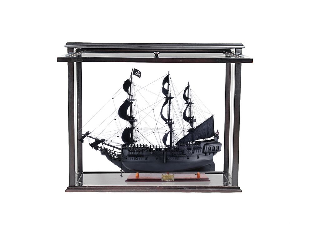 T305B Black Pearl Pirate Ship Midsize With Display Case Front Open T305BL01.jpg